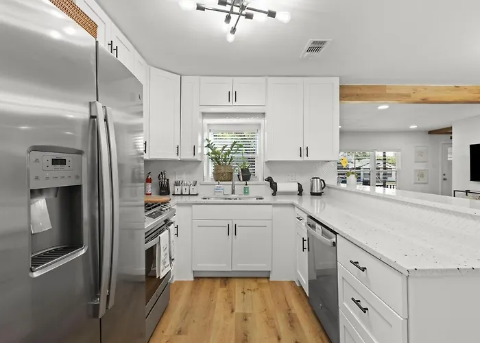 Cozy Arlington Bungalow 4/Mins To At&T Stadium