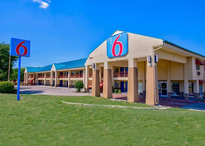 Motel 6-Arlington, Tx
